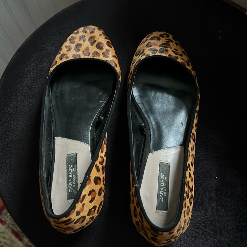 Zara ponyhair leopard print flats